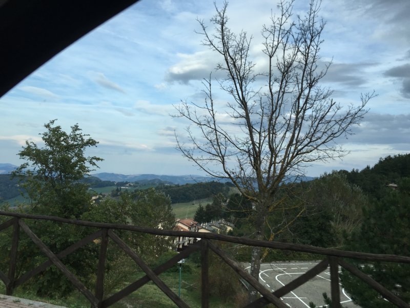 mountainstotheeastofloiano.jpg